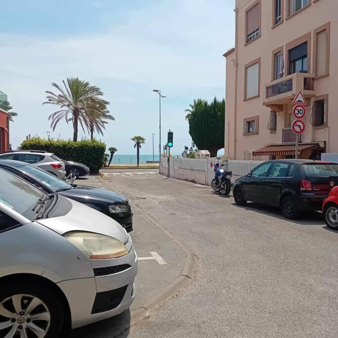 Studio Cosy Terrasse Front Mer Cagnes-sur-Mer Exterior photo